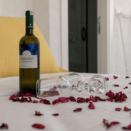 Vina Garden Hotel Tenedos Buitenkant foto
