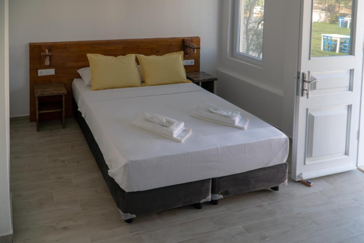 Vina Garden Hotel Tenedos Buitenkant foto