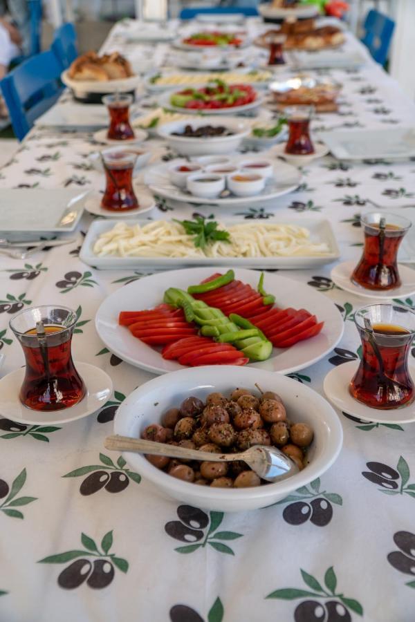 Vina Garden Hotel Tenedos Buitenkant foto
