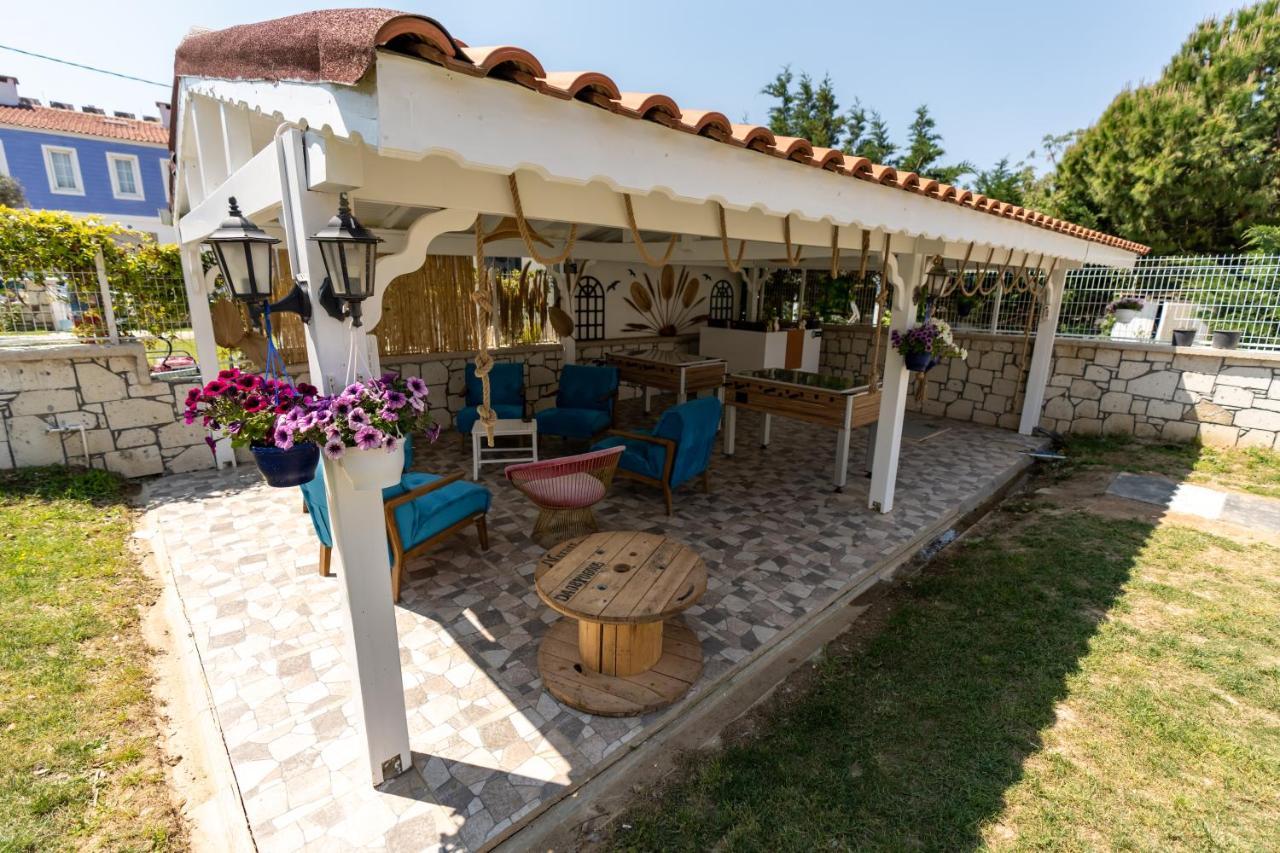 Vina Garden Hotel Tenedos Buitenkant foto